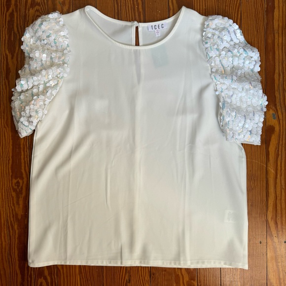 Festive white dressy top with sequin puffy sleeves NWT - Picture 1 of 5